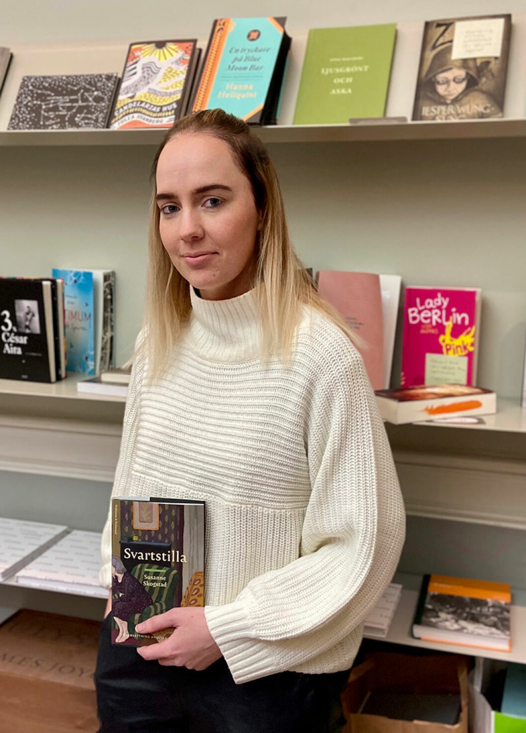 Fönsterjobbet ledde till författarskapet. susanne svartstilla