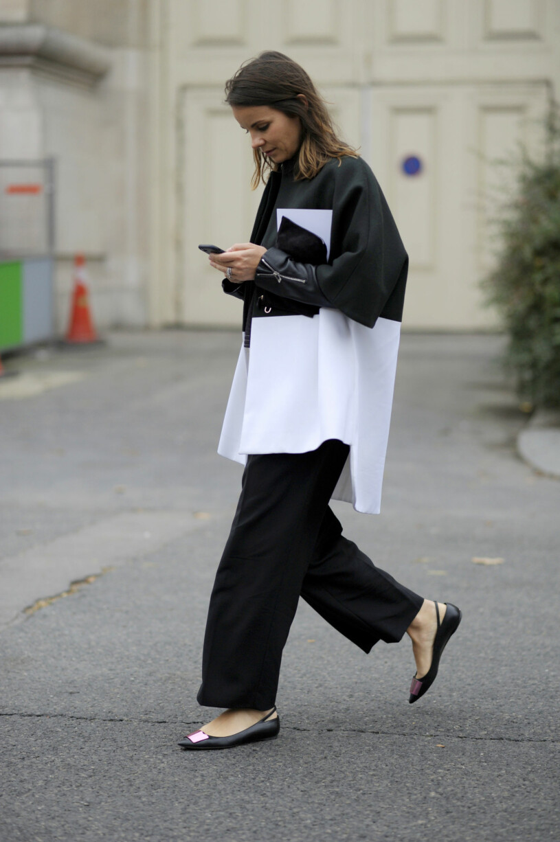 Streetstyleinspiration där svart och vitt skapar en trendig harmoni! svart/vitt-vintern2020