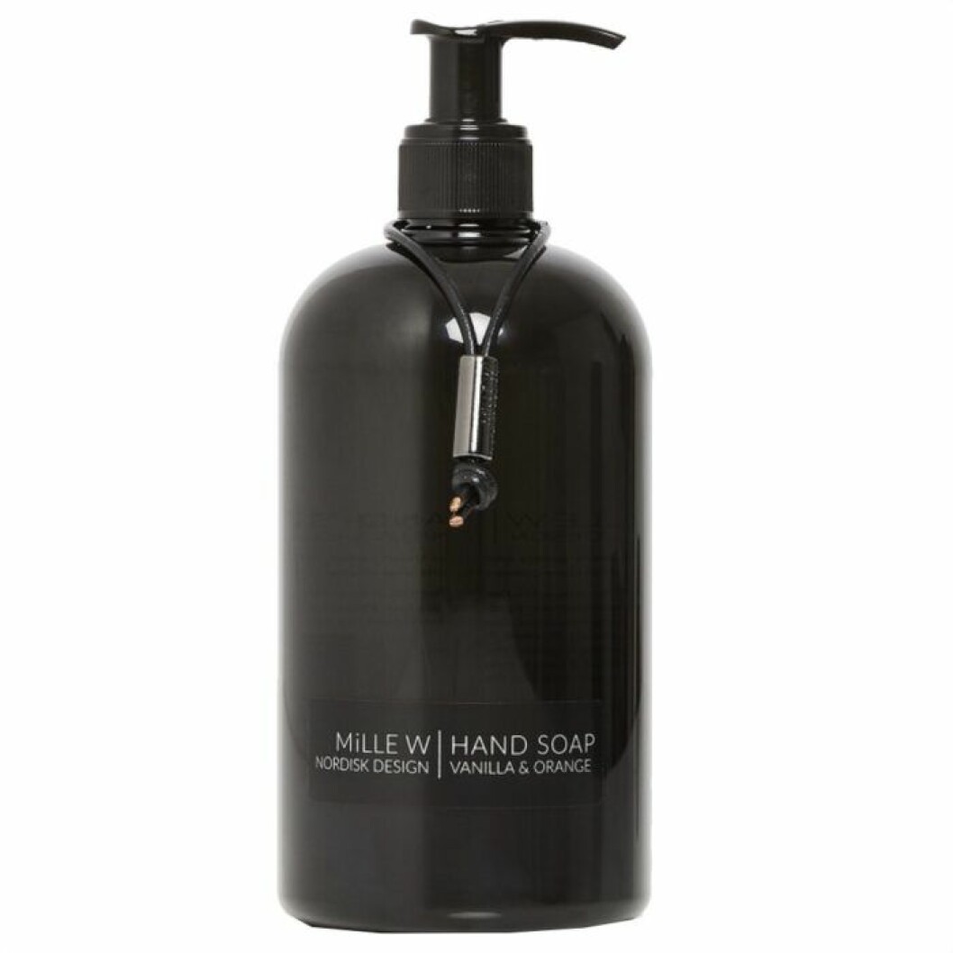 Svart handtvål från Millie W.