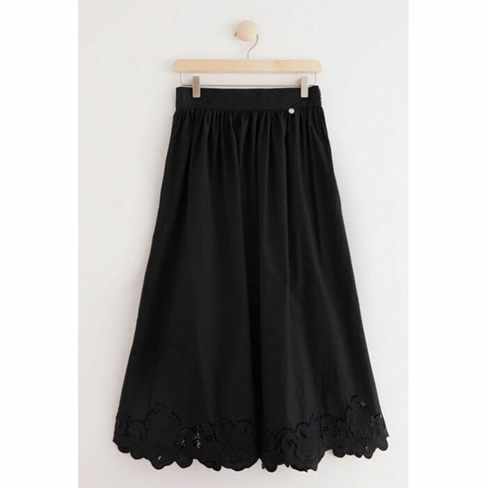 svart kjol från Lindex