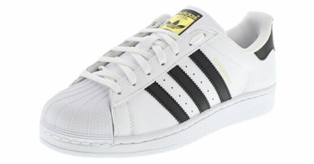 svarta och vita sneakers Superstar för dam från Adidas Originals
