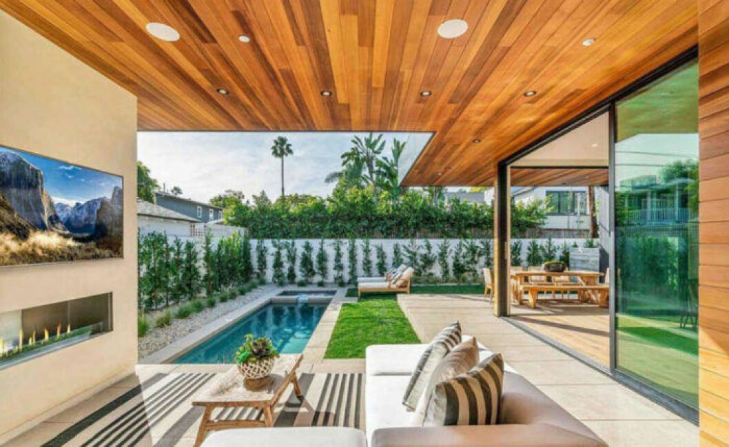 John Legend och Chrissy Teigens pool i Hollywood