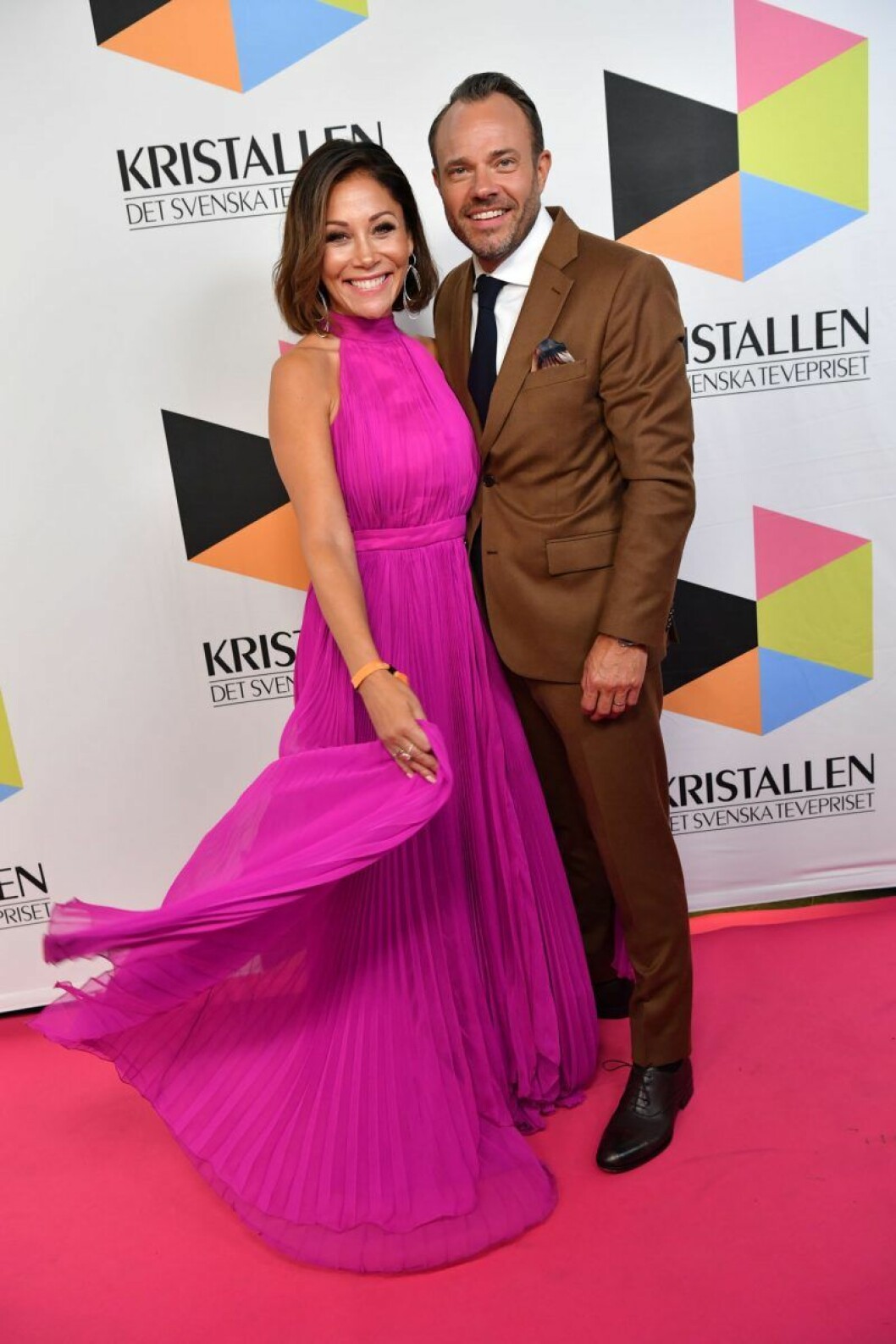 Tilde de Paula Eby och David Helenius. Tilde de Paula Eby och David Helenius på röda mattan på Kristallen 2019