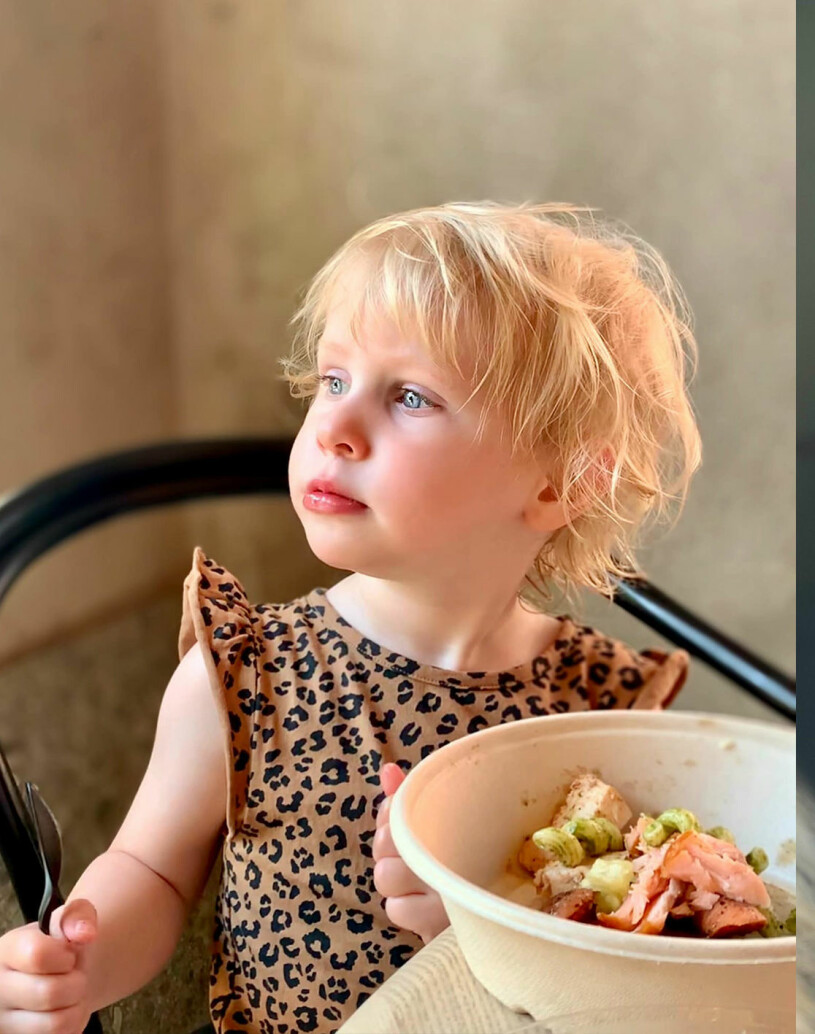 Tina beskriver sin dotter som en väldigt framåt och social flicka. Foto: Privat