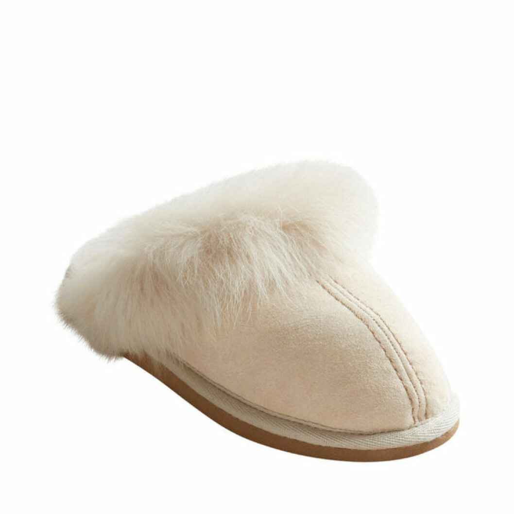beige Shepard toffel