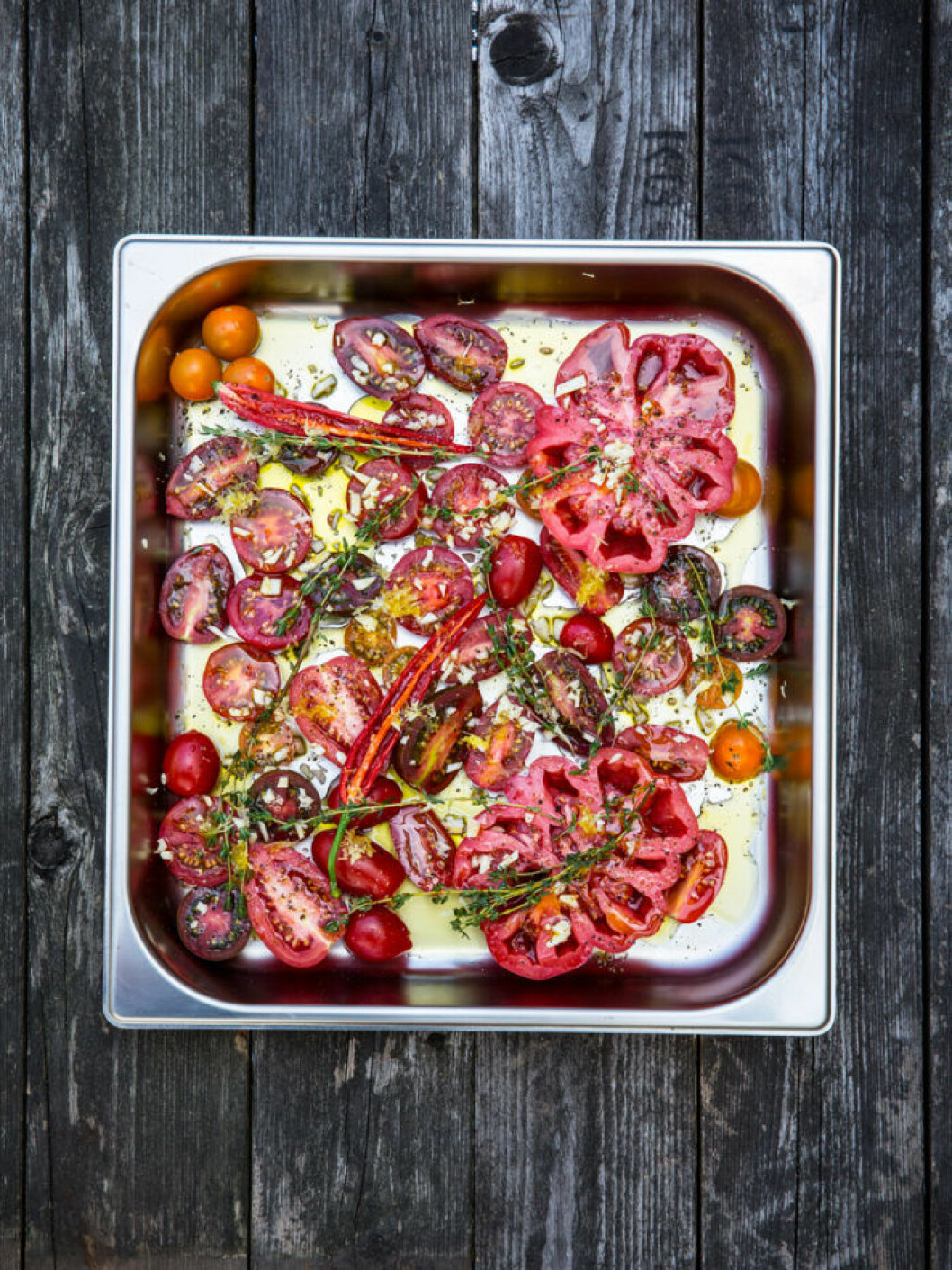 Gör din egen tomatsås. Gör din egen tomatsås.
