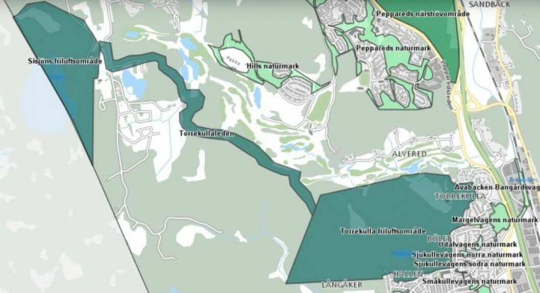 En 17 kilometer lång led. <a href="https://karta.molndal.se/spatialmap?&layers=theme-wms-bakgrundskarta%20theme-gronplan_naturomrade%20theme_lm_adresspunkter%20theme_bakgr_text&mapext=149211%206387235%20154005%206389530" target="_blank" rel="noopener">Se en större karta här.</a> Torrekullaleden