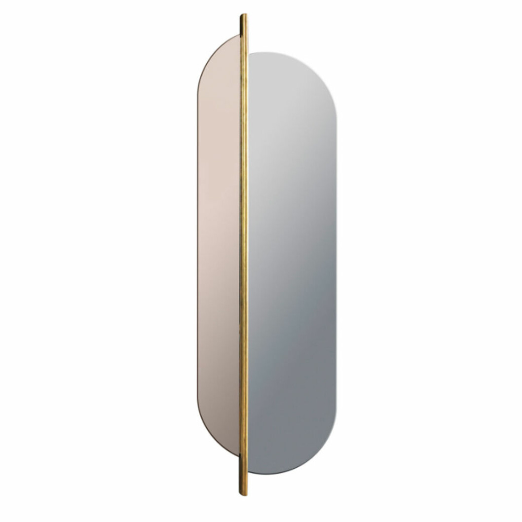 Designspegel i klarglas och tonat glas