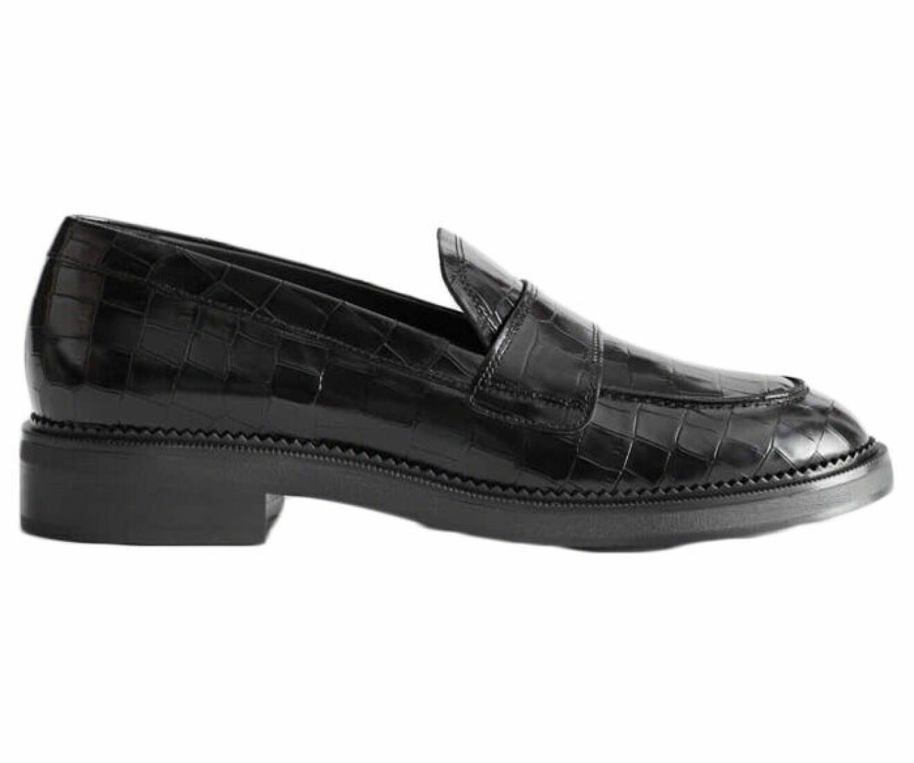 svarta loafers med mönstrad läder och grov sula för dam från &amp; other stories