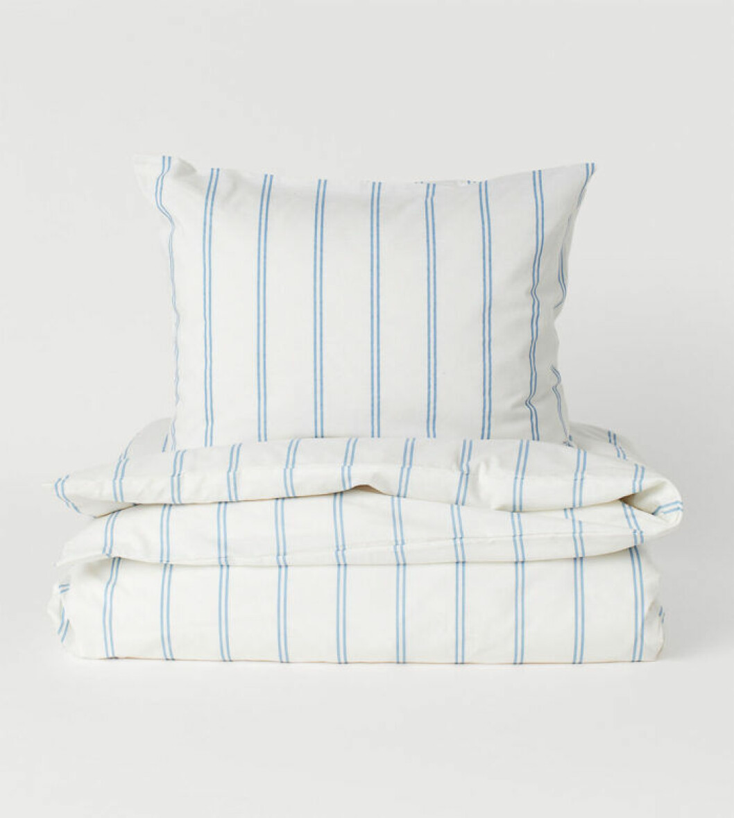Trendigt randigt bäddset från H&M home