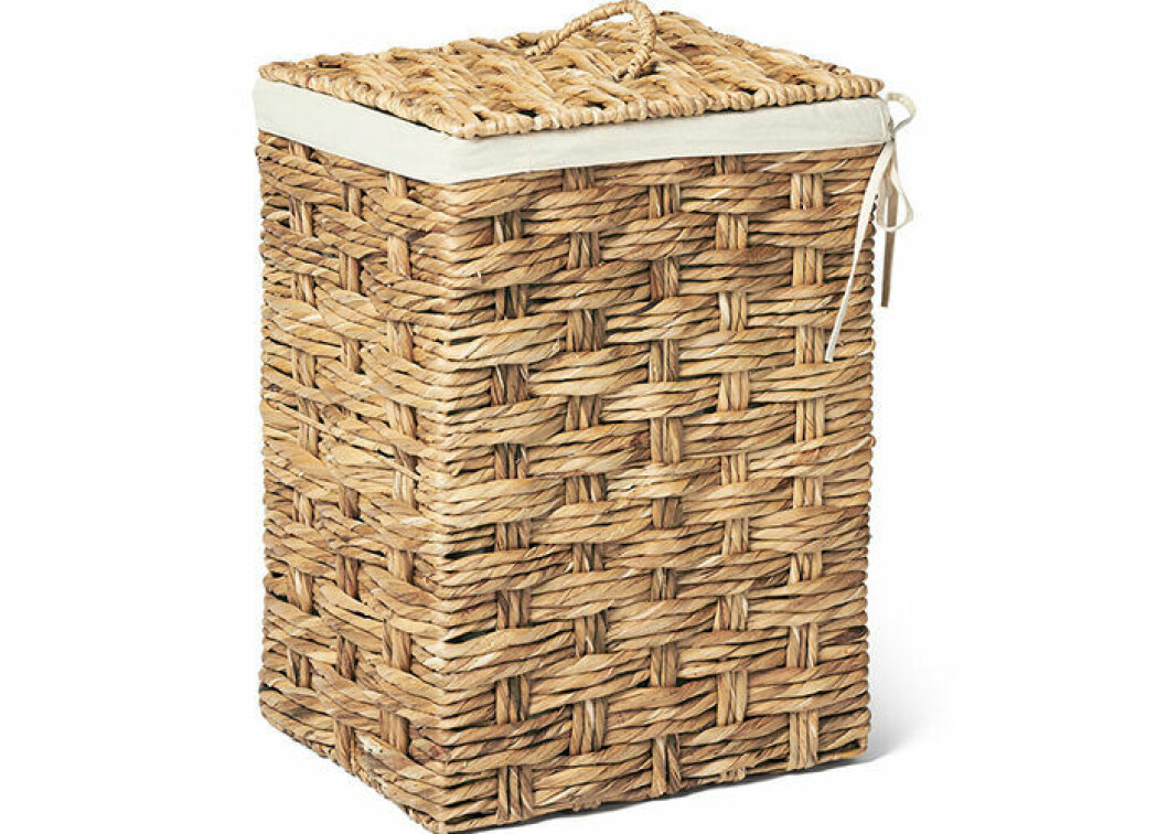 Tvättkorg i flätad design