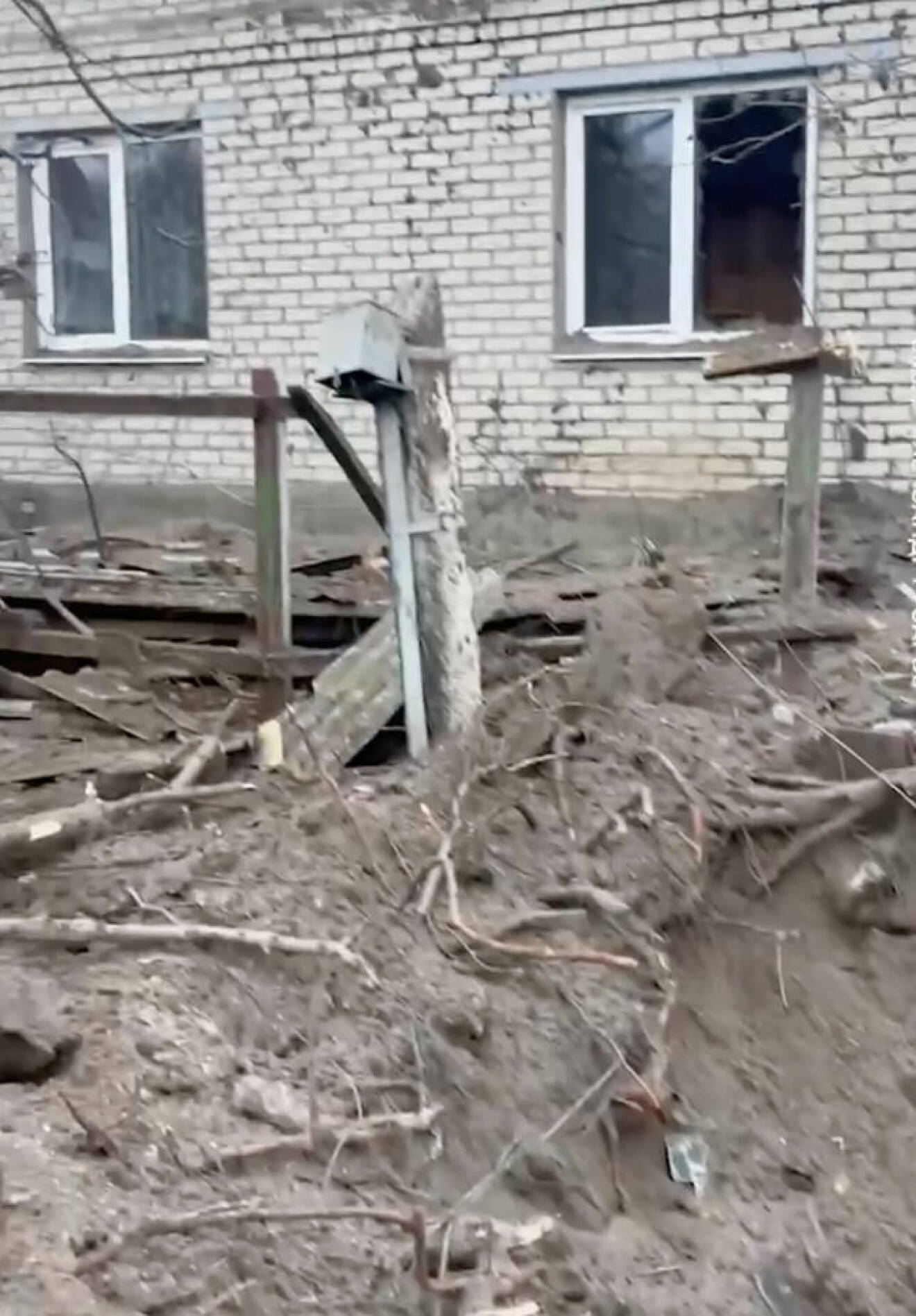 ukraina hus drönare attack