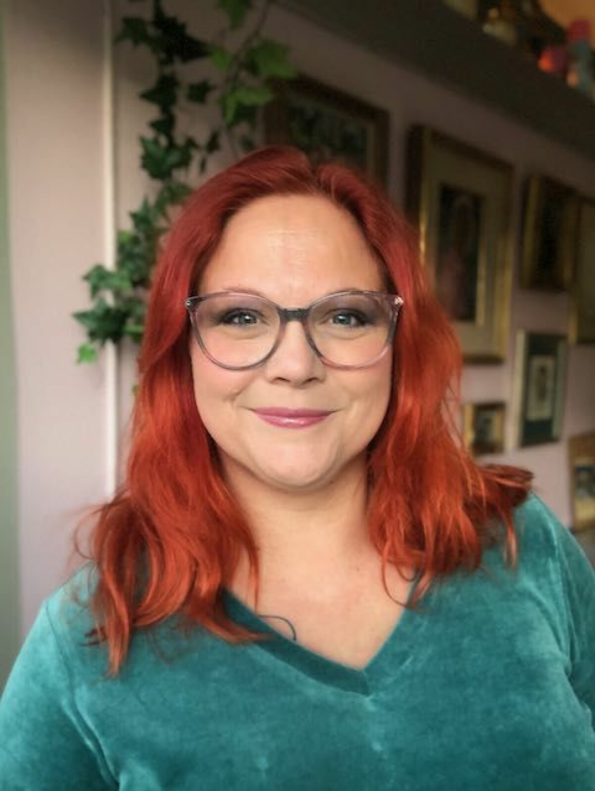 ”Stoppar du in ett barn som mår dåligt i en grupp där barn mår bra händer inte så mycket. Stoppar du ett barn i en grupp där många mår dåligt blir det mycket värre”, säger Karin Nygårds, tidigare lärare i Rinkeby. Karin Nygårds var lärare i Rinkeby under tio år.