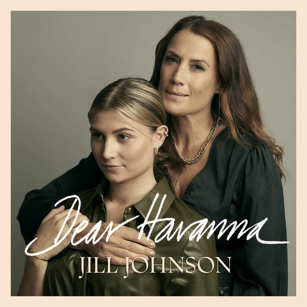 Dottern Havanna syns på omslaget till Jill Johnsons nya album.
