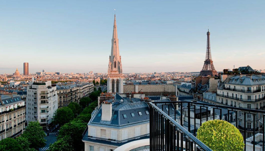 Foto: Four Seasons George V instagram-vänlig utsikt på lyxhotellet Four Seasons George V i Paris