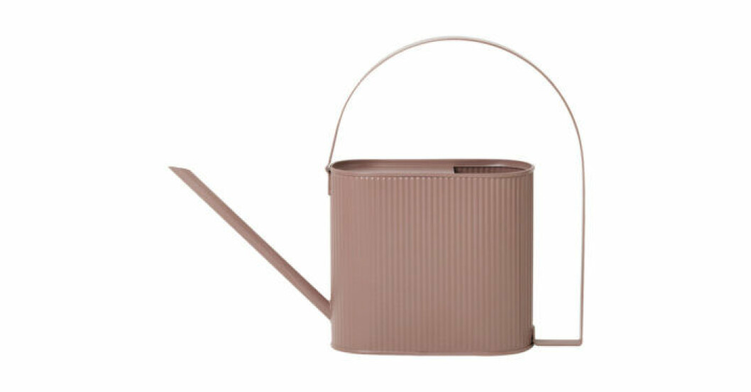 Trendig rosa vattenkanna från Ferm living