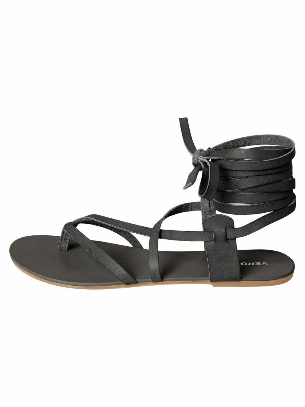 <a href="http://www.veromoda.se/vero-moda/shoes/vmkatarina-sandal/10154844,sv_SE,pd.html?dwvar_10154844_colorPattern=10154844_Black" target="_blank">Sandaler</a>, 299 kr, Veromoda. sandaler-veromoda
