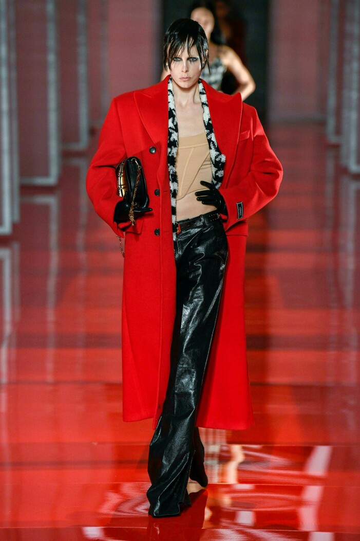 Versace. Versace.