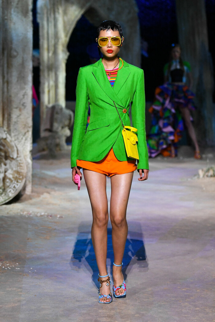 Versace Versace ss 21 neonfärger