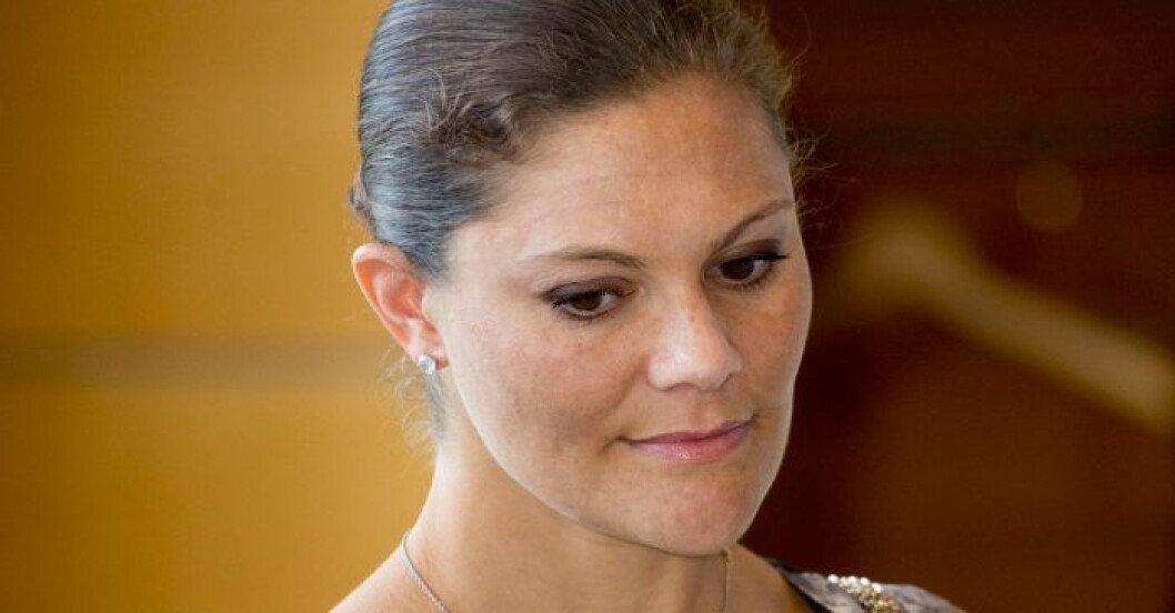 Victoria bär på en dold sjukdom. Victoria bär på en dold sjukdom.