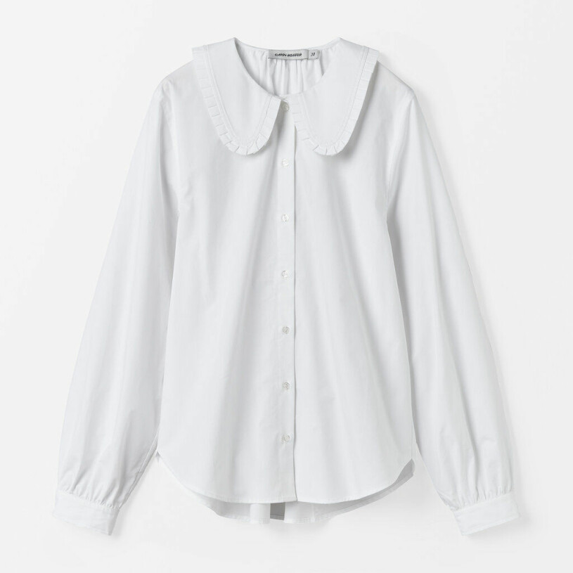 Vit blus med krage