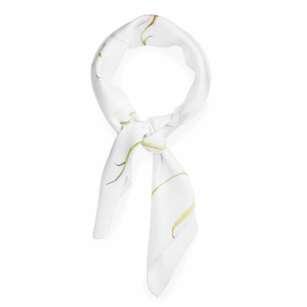 Vit scarf