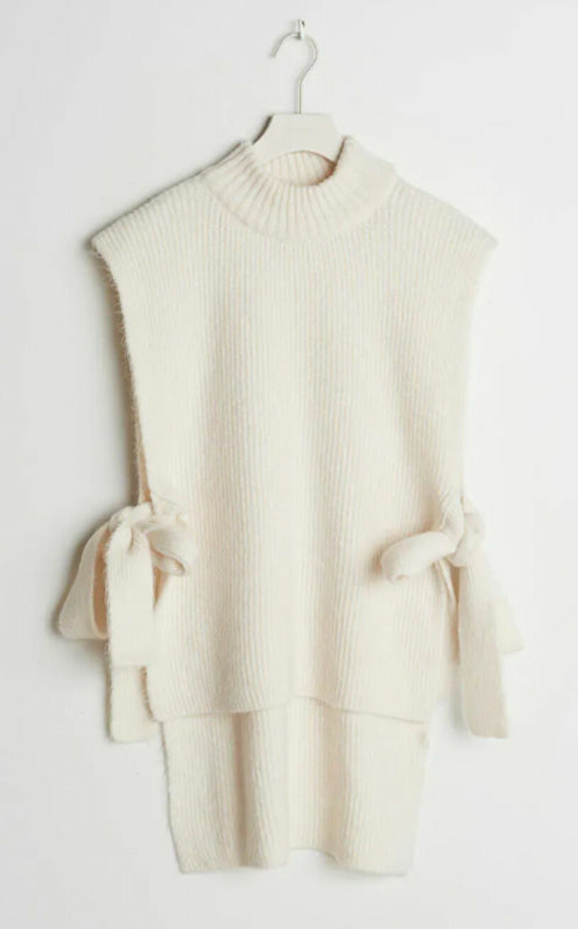 vit-stickad-vast-gina-tricot