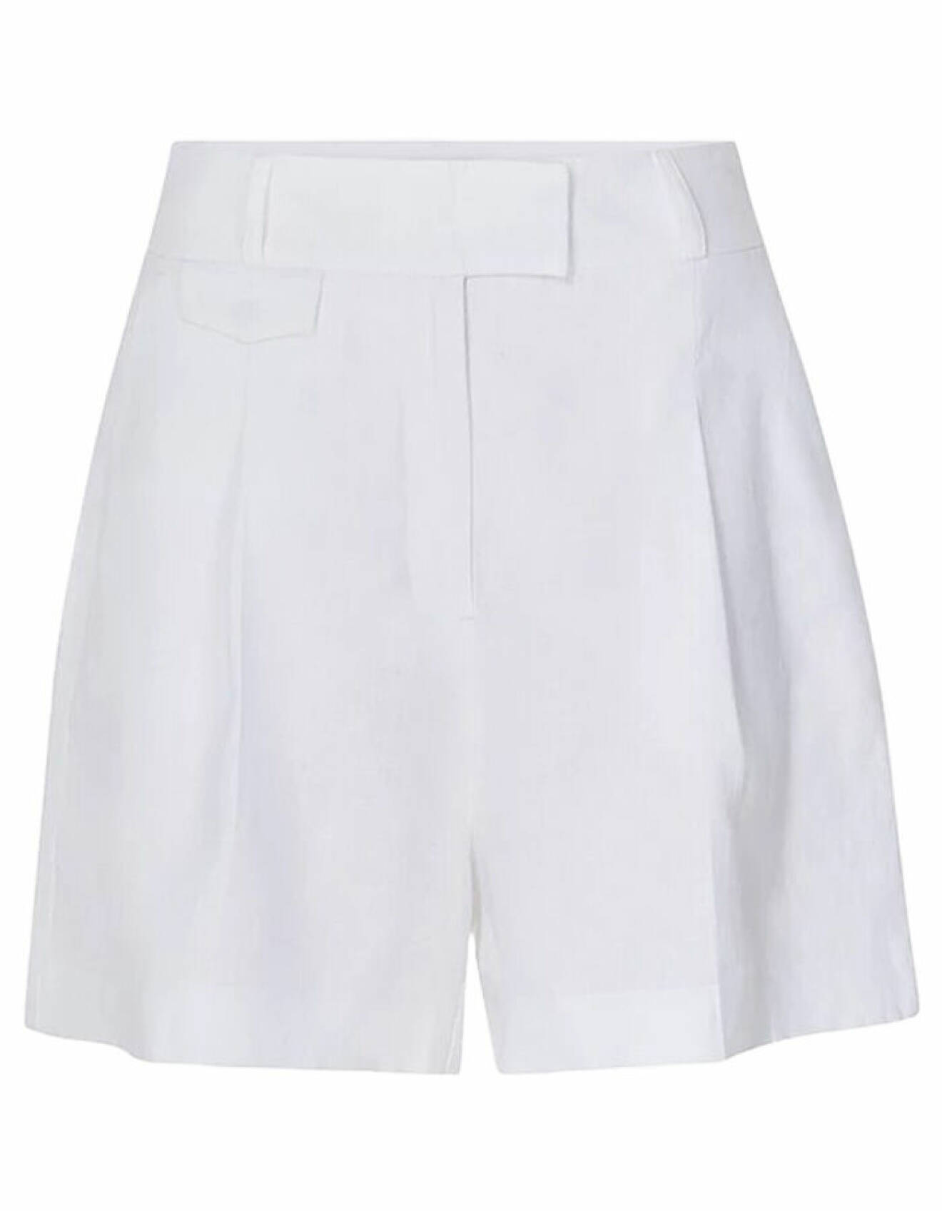 vita shorts i linne för dam med hög midja och pressveck från ellos