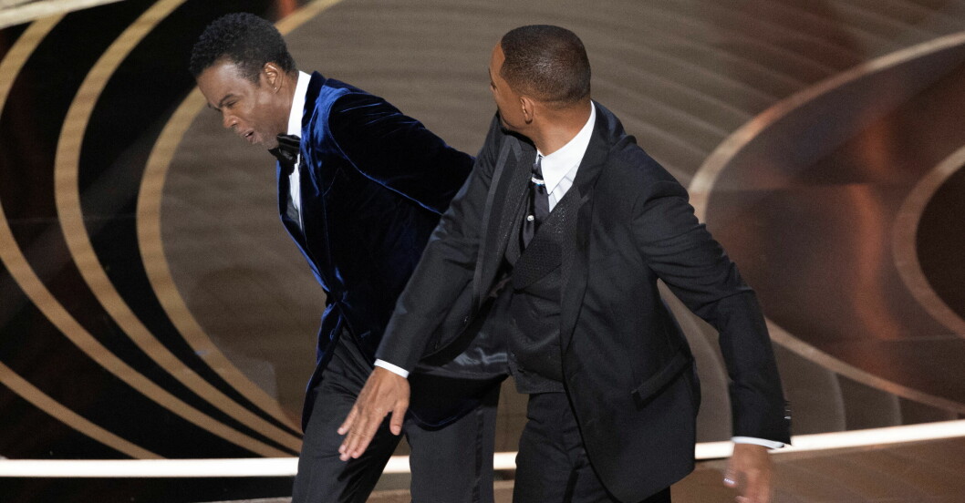 Will Smith slår Chris Rock. will smith chris rock