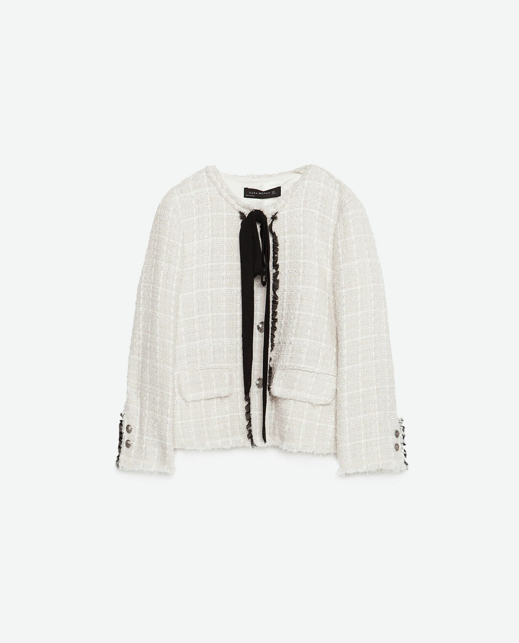 <a href="http://www.zara.com/se/sv/dam/blazers/jacka-med-knytning-i-fantasi-c797504p3647358.html" target="_blank">Nätt jacka</a>, 999 kr, Zara. natt-jacka-zara