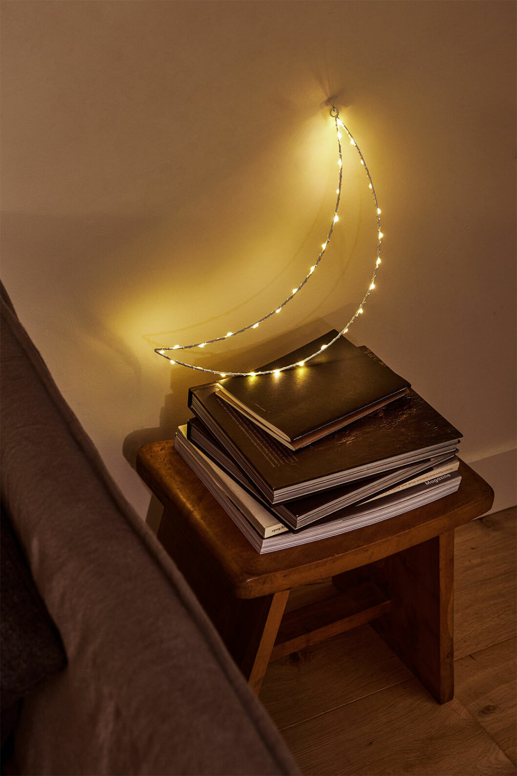Månformad lampa från Zara Home
