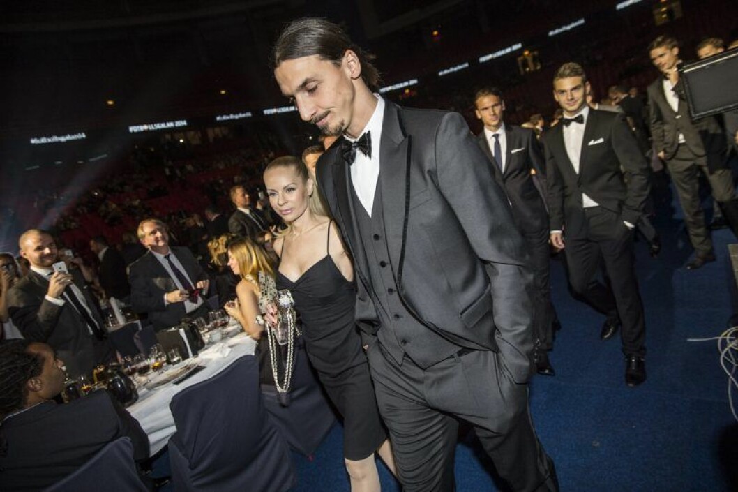 Åldersskillnad mellan Zlatan Ibrahimović och Helena Seger